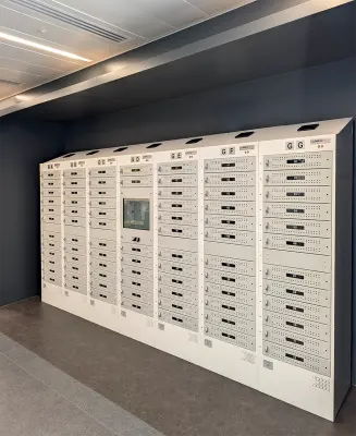 Diplomat™ Pro Smart Locker Ayshire College