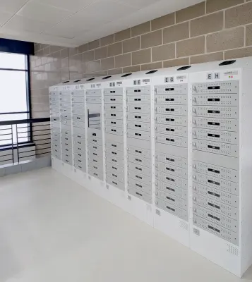 Diplomat™ Pro Smart Locker Ayshire College 