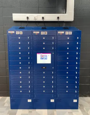 Diplomat™ Pro Smart Locker Farnborough College
