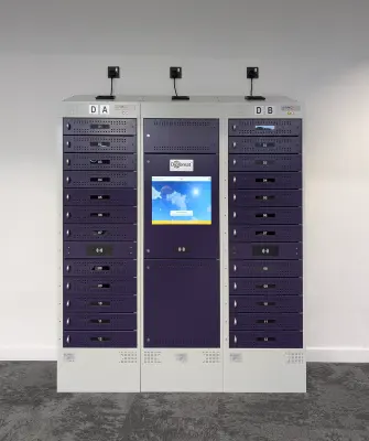 Diplomat™ Pro Smart Locker Harrow Richmond and Uxbridge College 