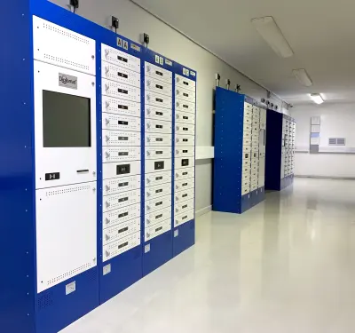 Diplomat™ Pro Smart Locker Swansea University