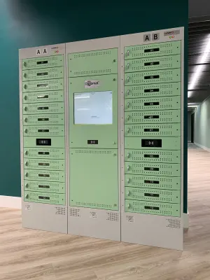 Diplomat™ Pro Smart Locker Teeside University
