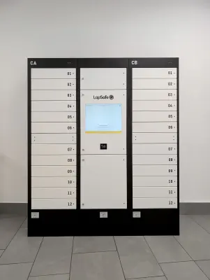 Diplomat™ Pro Smart Locker Birmingham Metropolitan college 