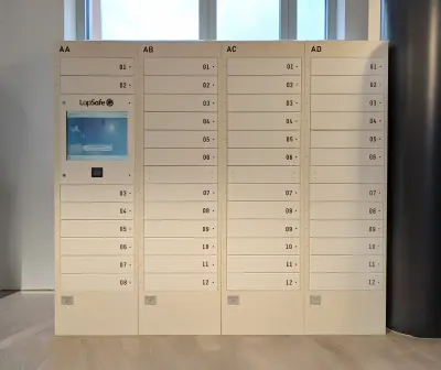 Diplomat™ Pro Smart Locker 