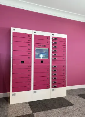 Diplomat™ Pro Smart Locker Skegness College 