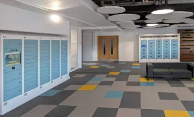 Diplomat™ Pro Smart Locker University of East London 